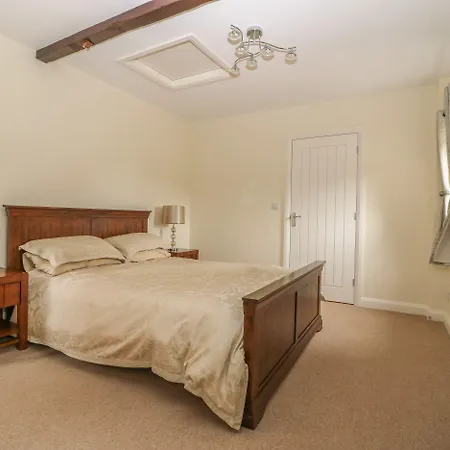 The Paddock * Wheldrake